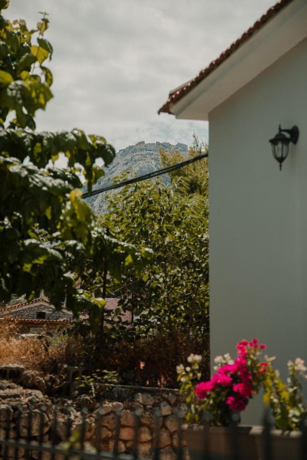 Yard Rooms Corinth Dış mekan fotoğraf